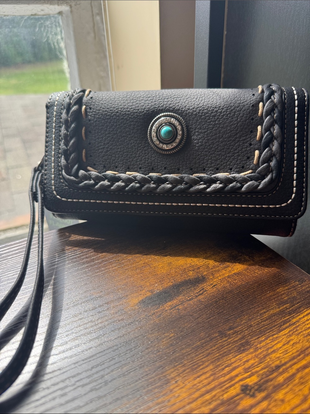 Montana west Black Women's Wristlet Wallet with Turquoise Accent nwt